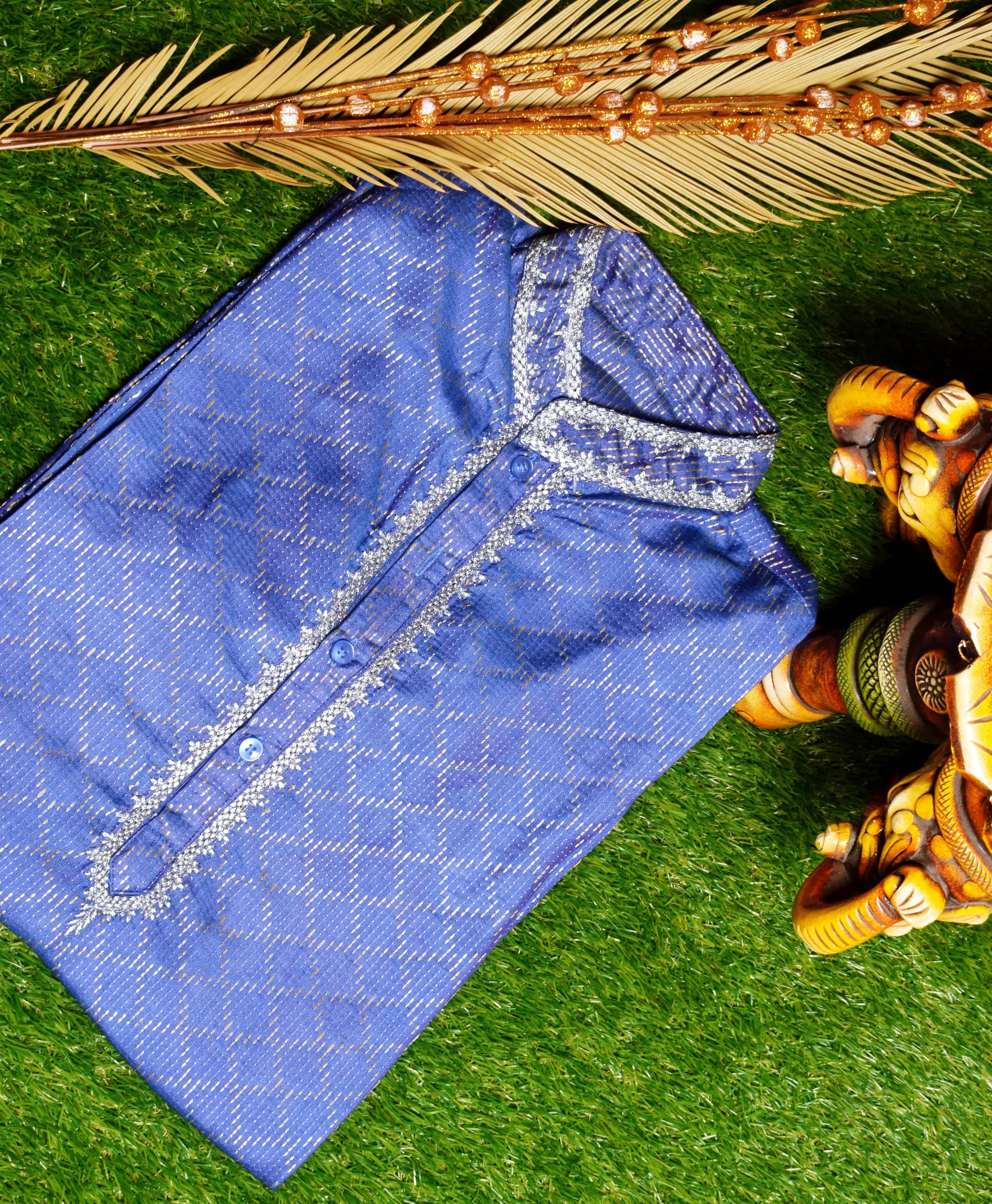 Blue Cotton Silk Embroidered Kurta