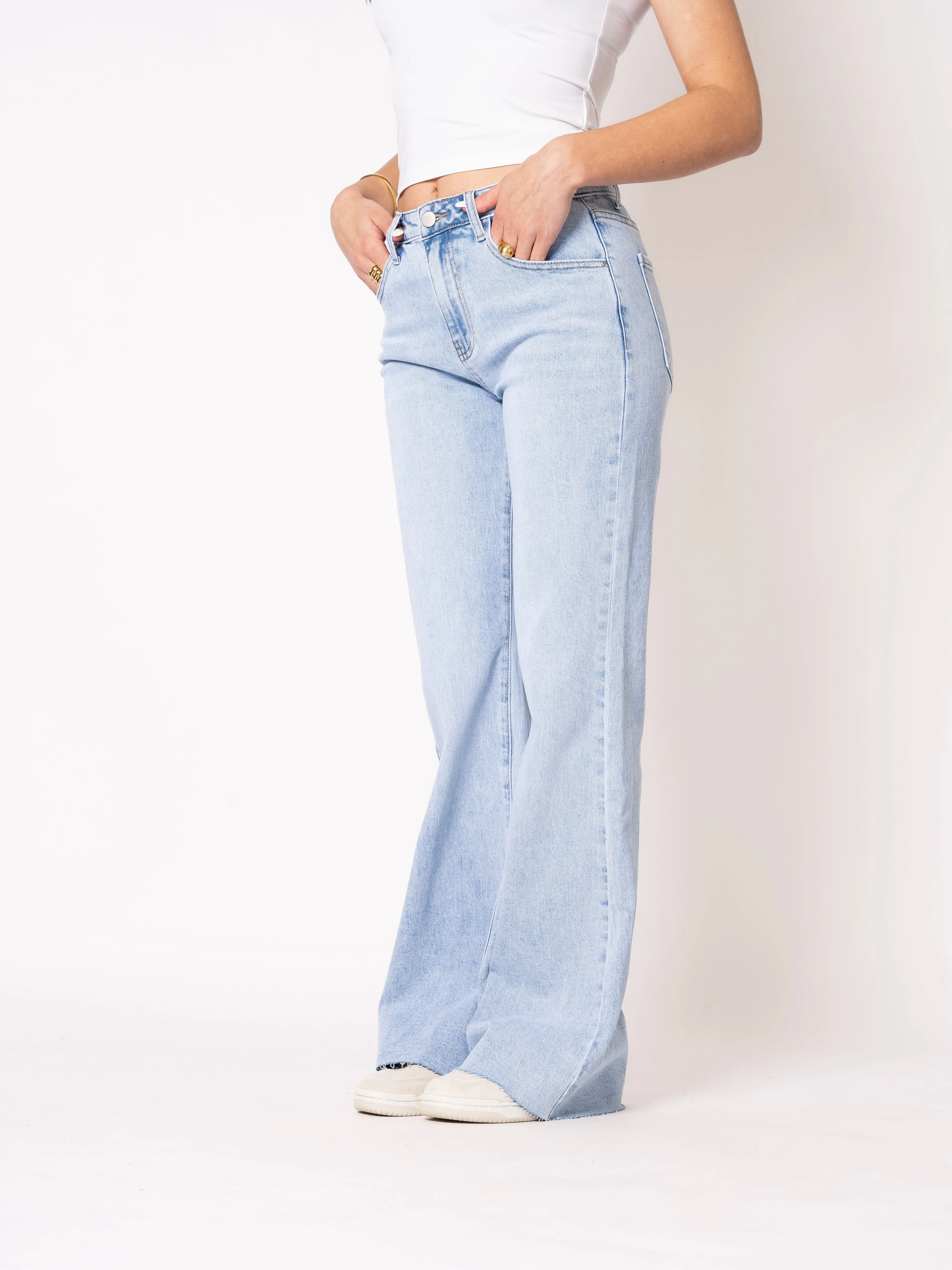 Flared Jeans - Light Blue