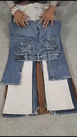 HD299 Ladies Y2K Embelished Flared Jeans - 18 pcs