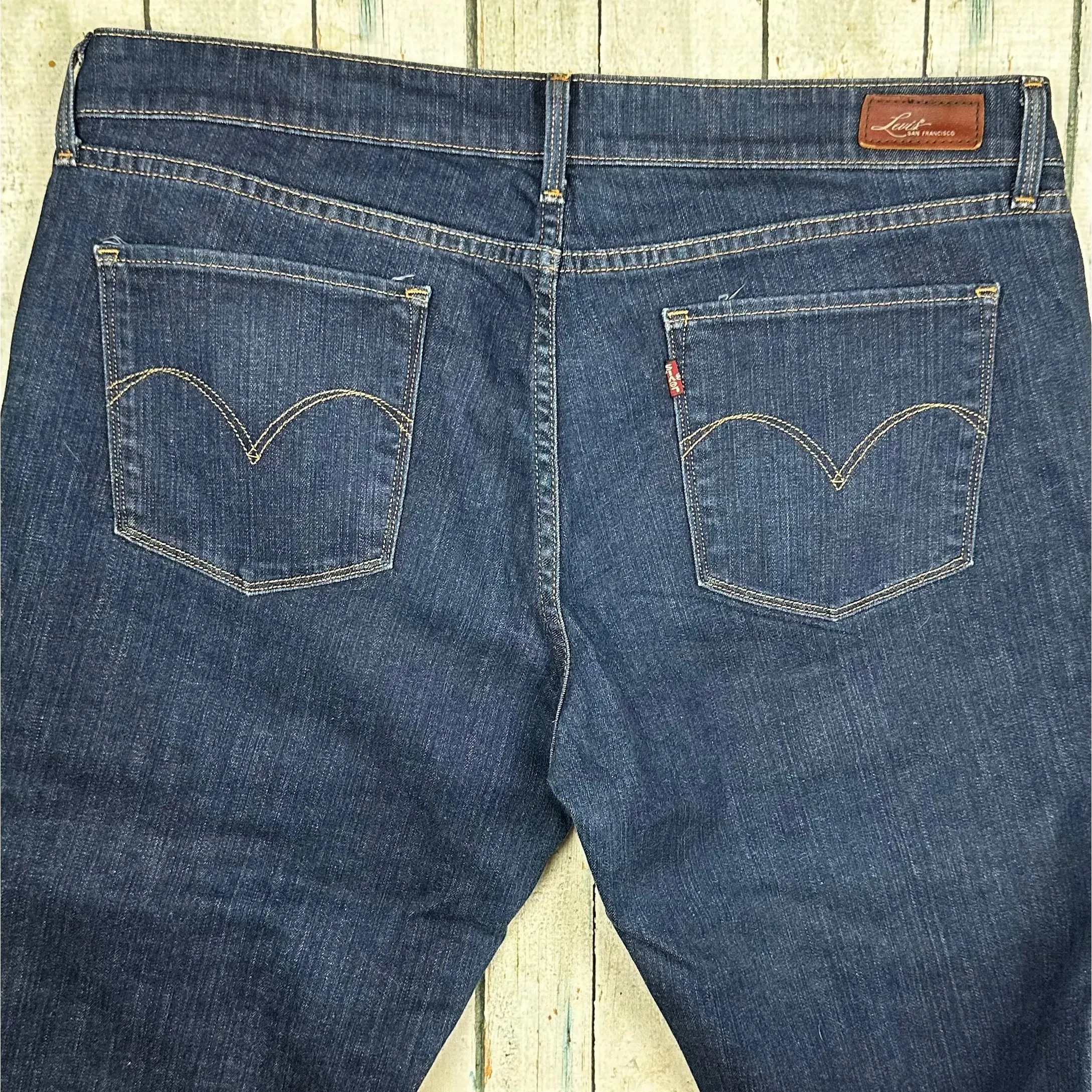 Levis Demi Curve Skinny Boot Cut Stretch Jeans -Size 34 (16AU)