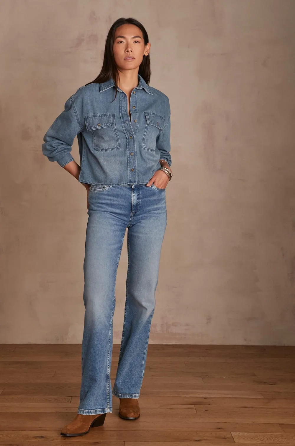 PAMELA LIGHT BLUE BOOTCUT JEANS
