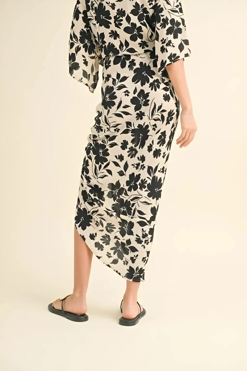 PRINTED RUCHING SKIRT AND TIE BLOUSE