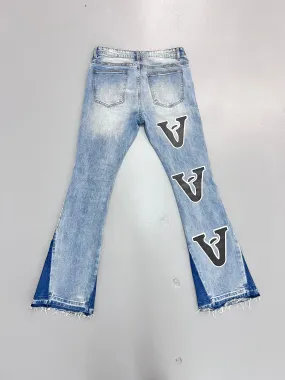 STAR STUDDED FLARE JEANS