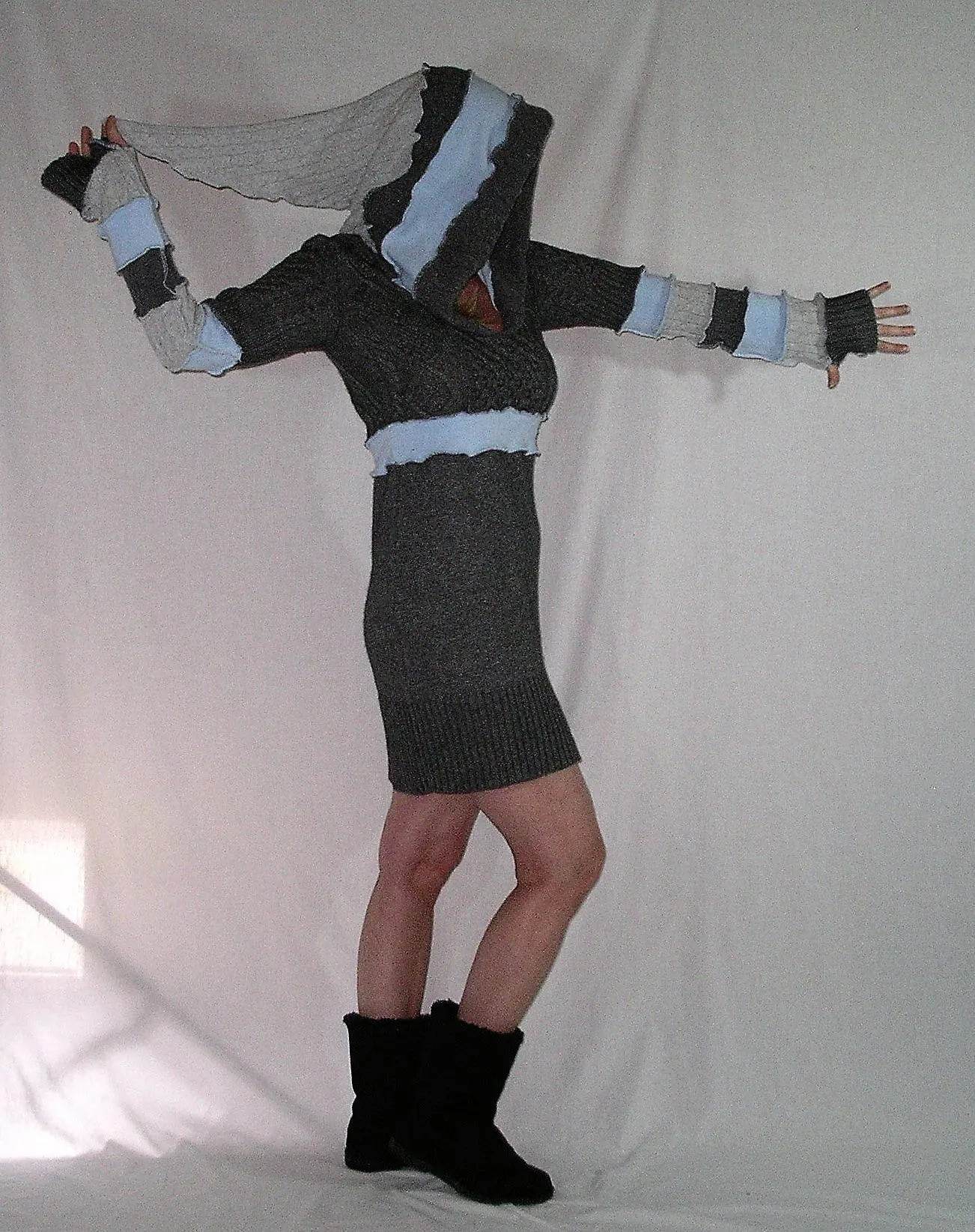 Stormy Skies Elf Hoodie Dress Blue Gray Charcoal Fairy Tunic Cable Knit Cozy Soft Pixie Mini Bell Sleeves Size Medium